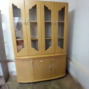 Larva Oak Side Board
