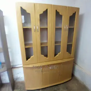 Larva Oak Side Board