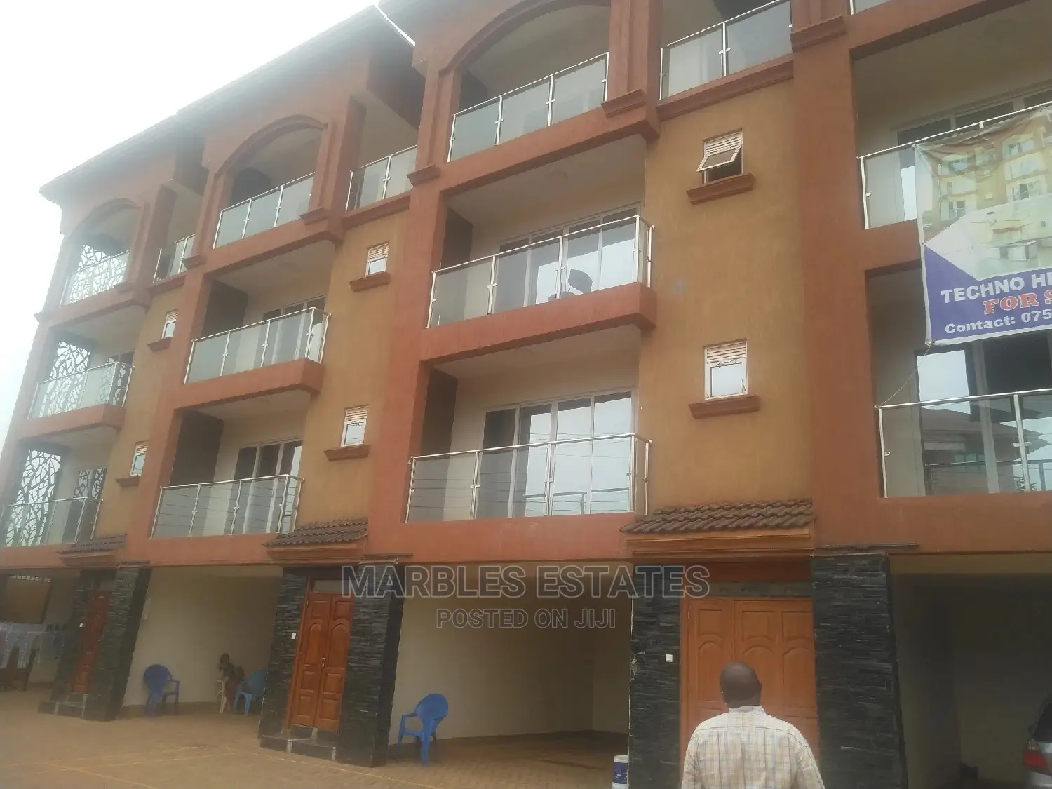 5bdrm Townhouse/Terrace in Bugolobi, Central Division for Rent
