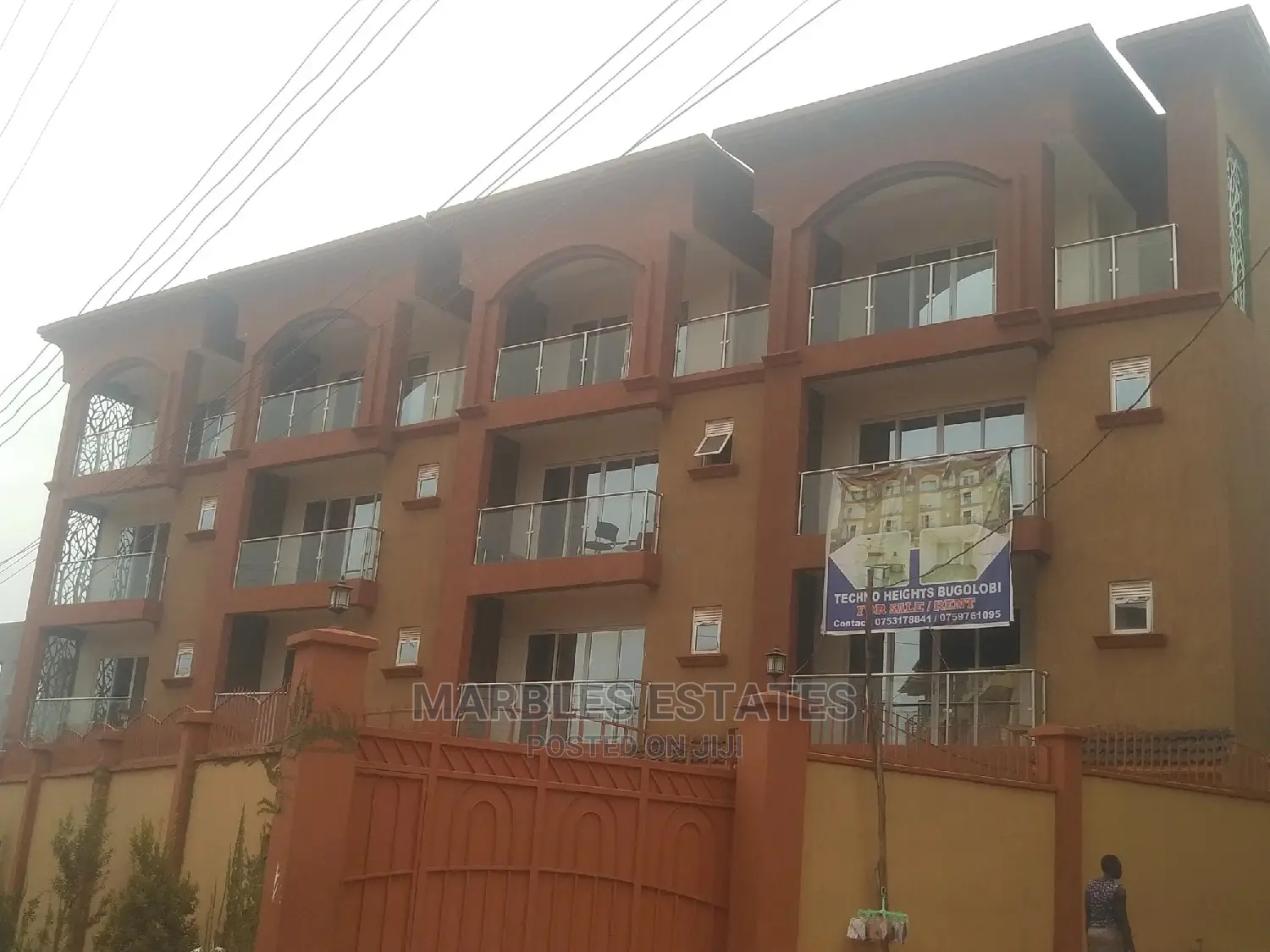 5bdrm Townhouse/Terrace in Bugolobi, Central Division for Rent