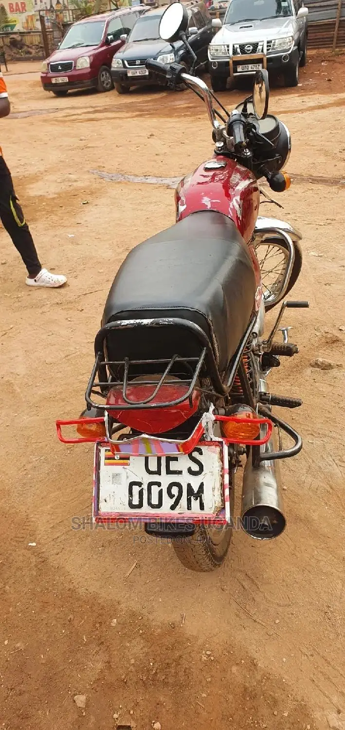 Bajaj Boxer 2022 Red