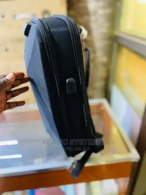 Wisdoom Laptop Bag
