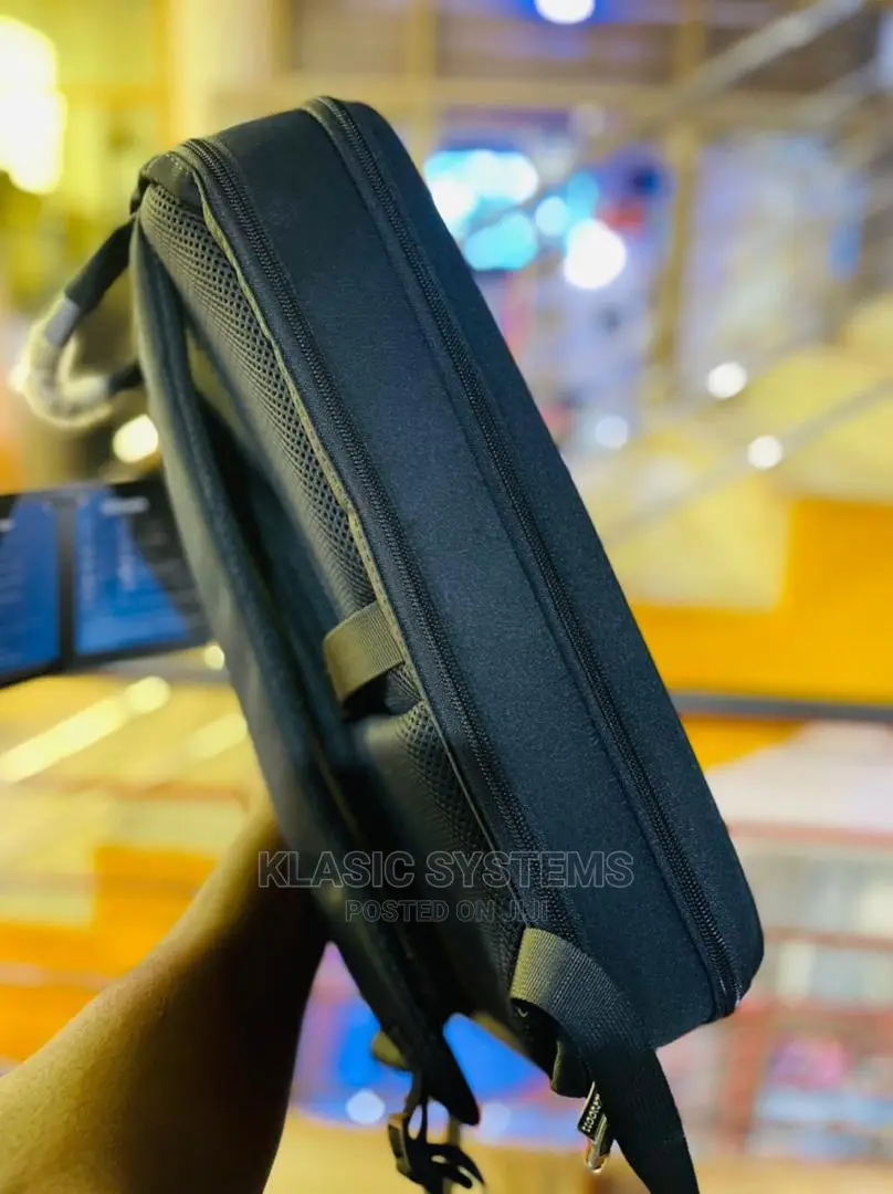 Wisdoom Laptop Bag
