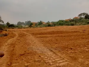 11.5 Decimals for Sale in Buwate