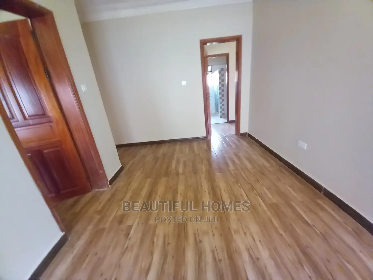 Furnished 4bdrm House in Kira for Sale