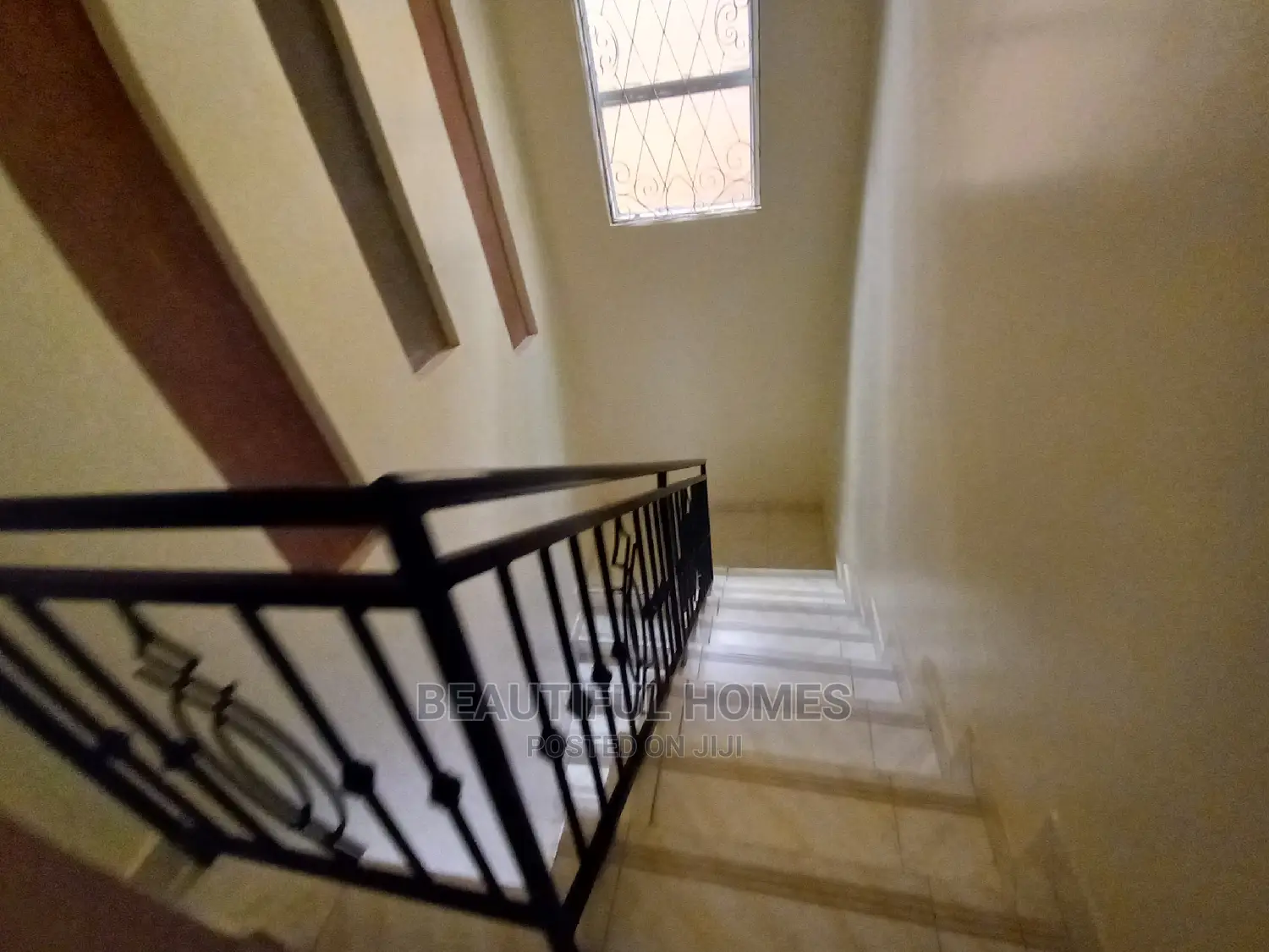 Furnished 4bdrm House in Kira Mamerito Road for Sale
