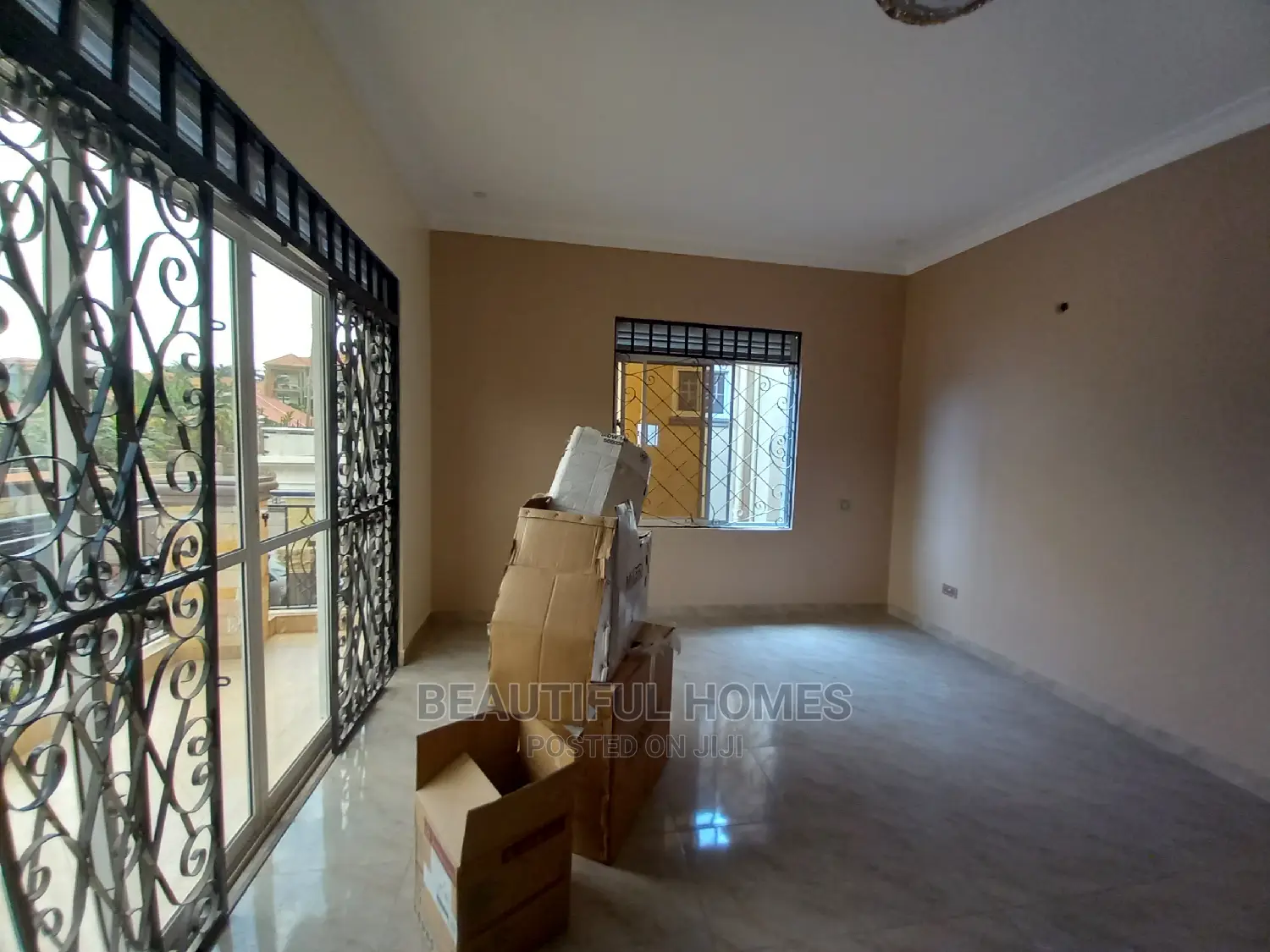 Furnished 4bdrm House in Kira Mamerito Road for Sale