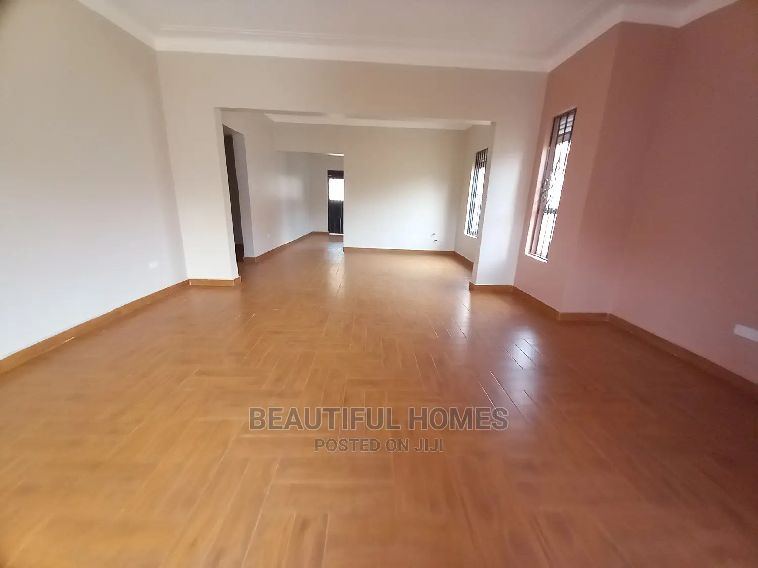 Furnished 4bdrm Bungalow in Kira Mamerito Rd for Sale