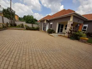 Furnished 4bdrm House in Posh Tarmack Estate, Kira for Sale