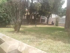 4bdrm Bungalow in Bugolobi, Central Division for Rent