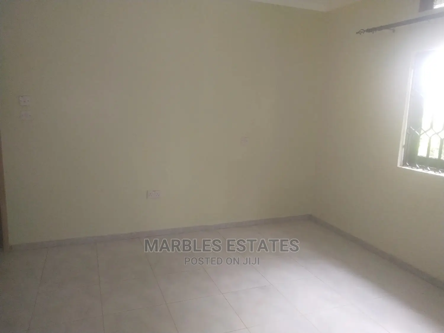 4bdrm Bungalow in Bugolobi, Central Division for Rent