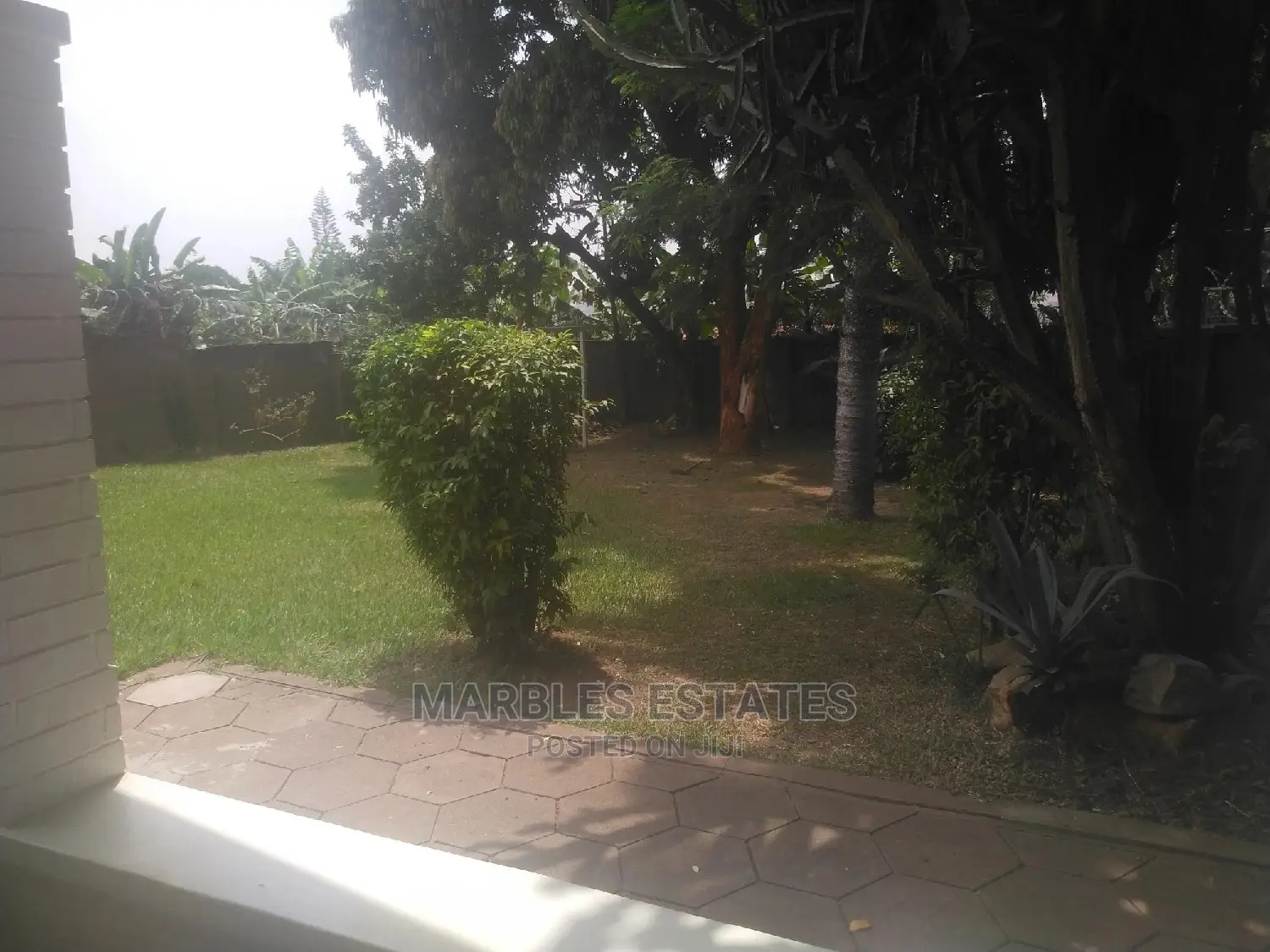 4bdrm Bungalow in Bugolobi, Central Division for Rent
