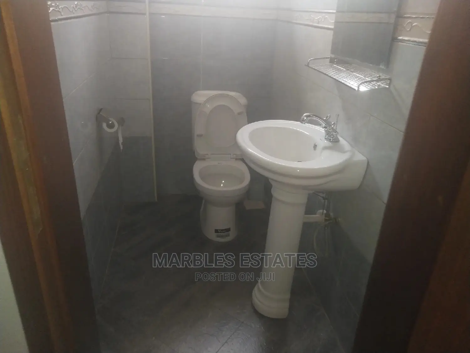 Furnished 3bdrm Apartment in Bugolobi, Central Division for Rent