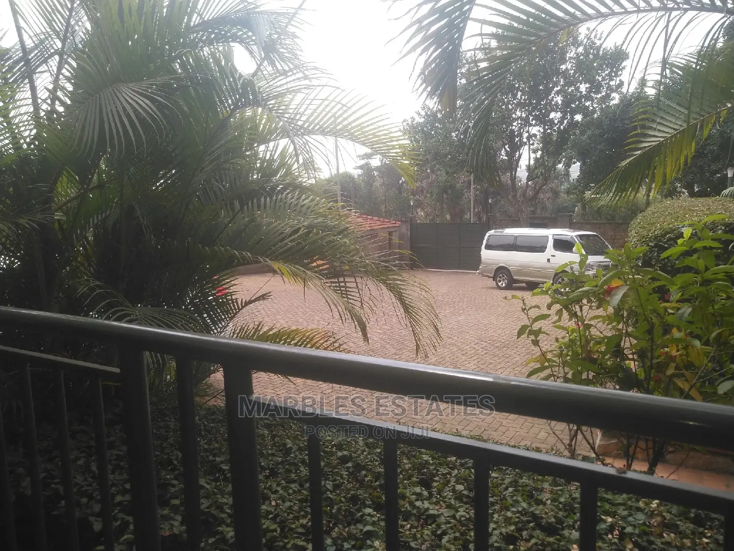 Furnished 3bdrm Apartment in Bugolobi, Central Division for Rent