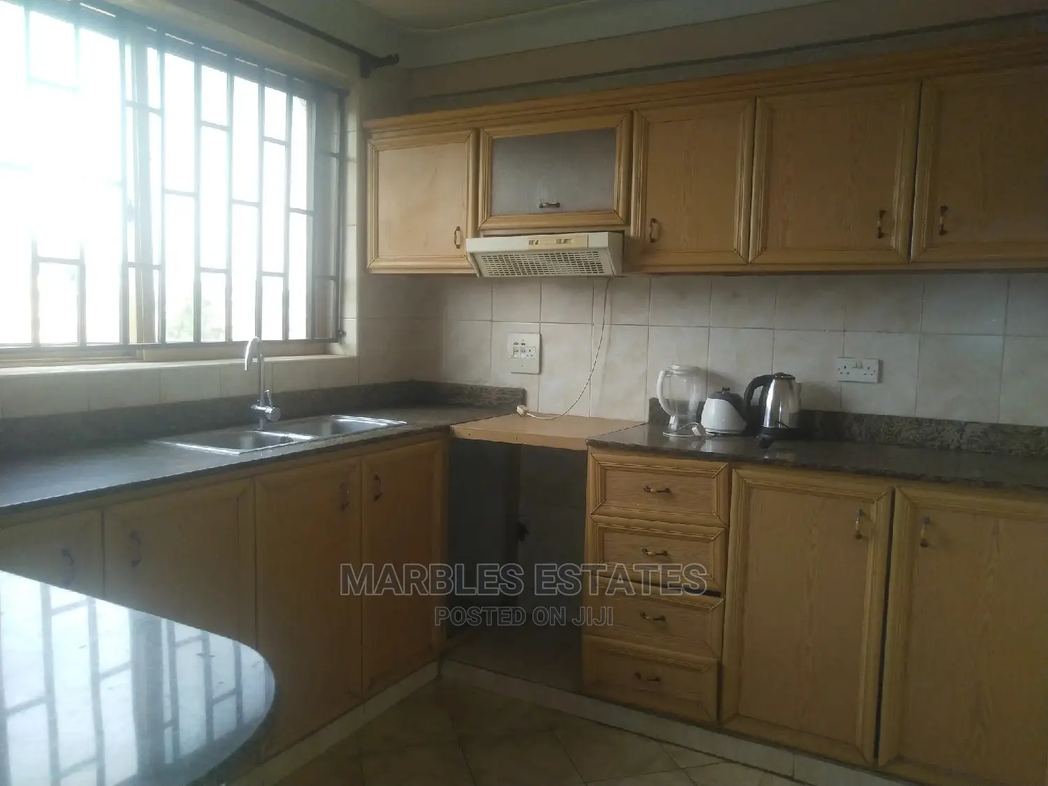2bdrm Apartment in Bugolobi, Central Division for Rent