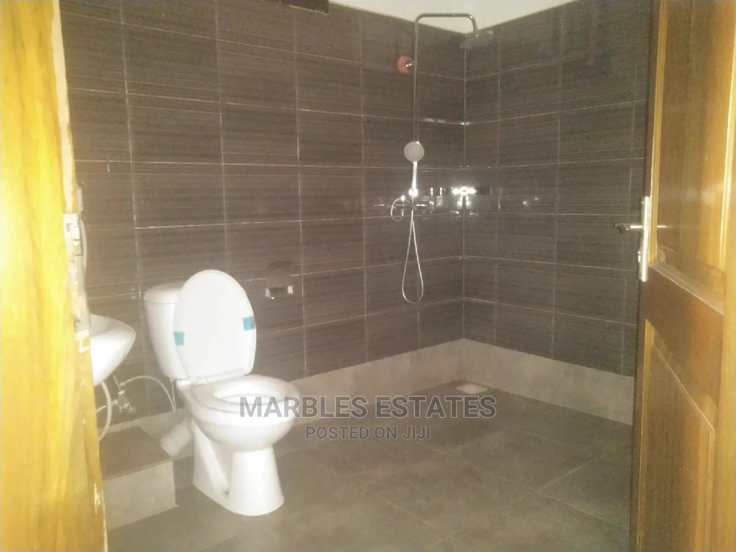 2bdrm Apartment in Bugolobi, Central Division for Rent