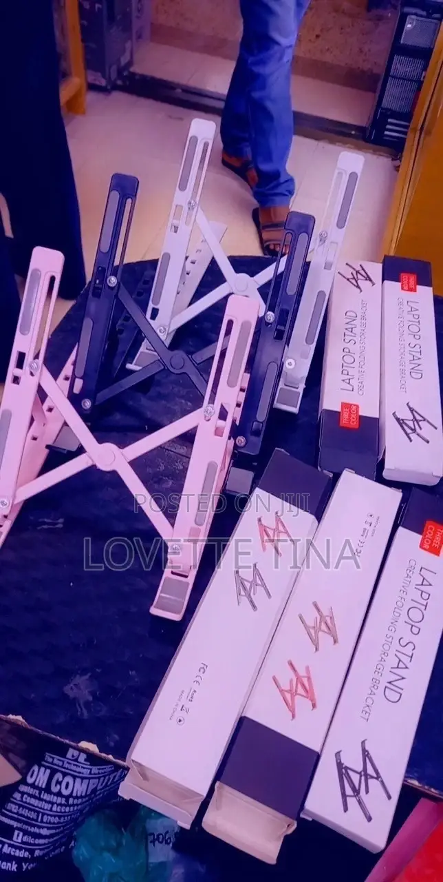 Plastic Laptop Stands