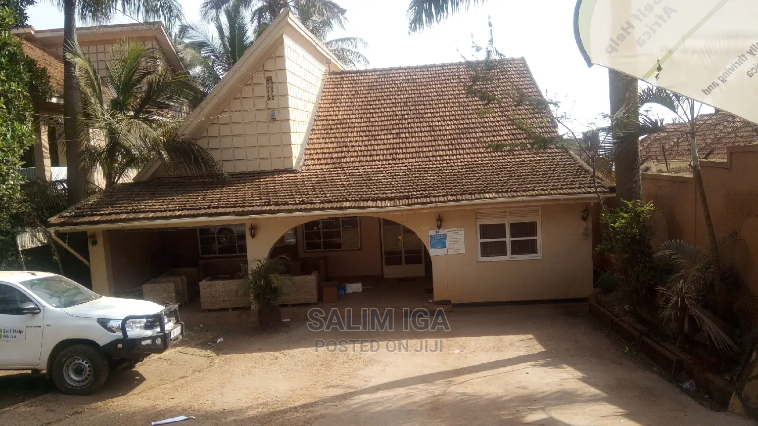 4bdrm Bungalow in Kololo Property, Central Division for rent