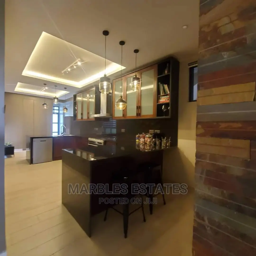 3bdrm Apartment in Kololo, Central Division for Sale