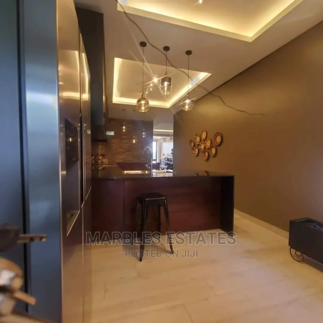 3bdrm Apartment in Kololo, Central Division for Sale