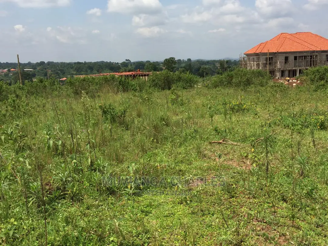 50by100ft for Sale in Kira