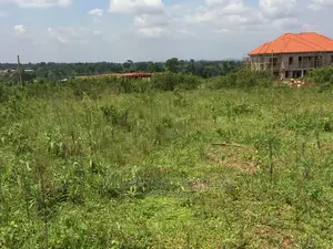 50by100ft for Sale in Kira