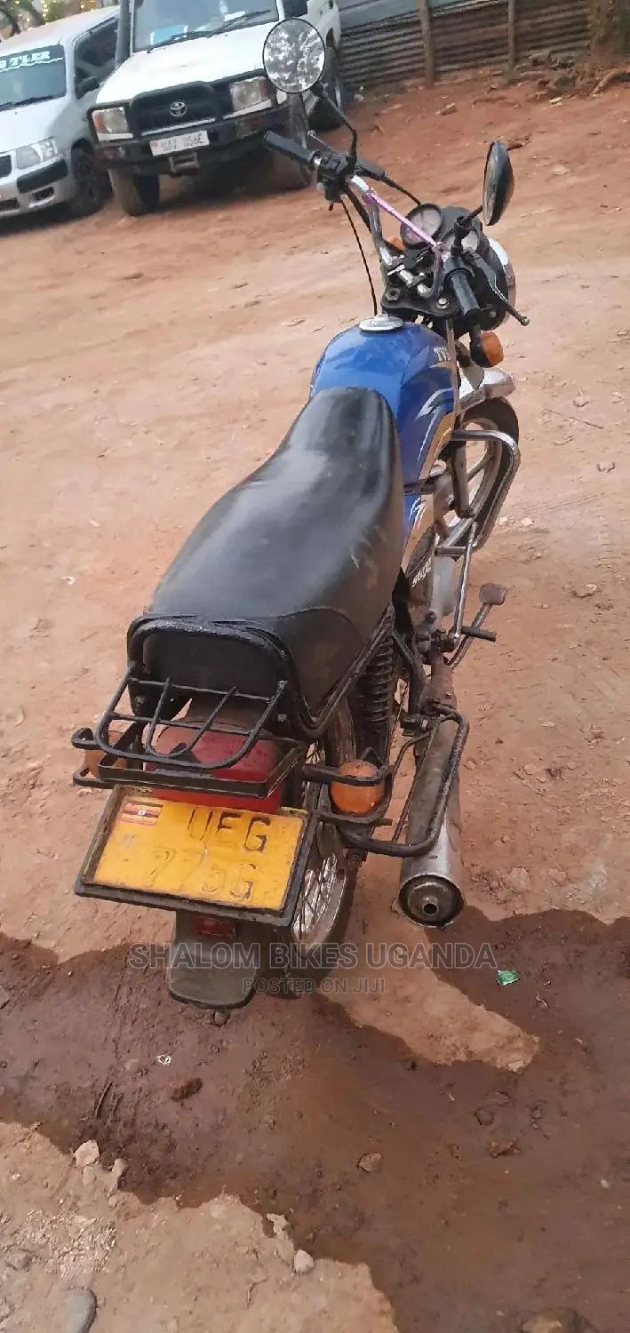 TVS Apache 160 4V 2020 Blue