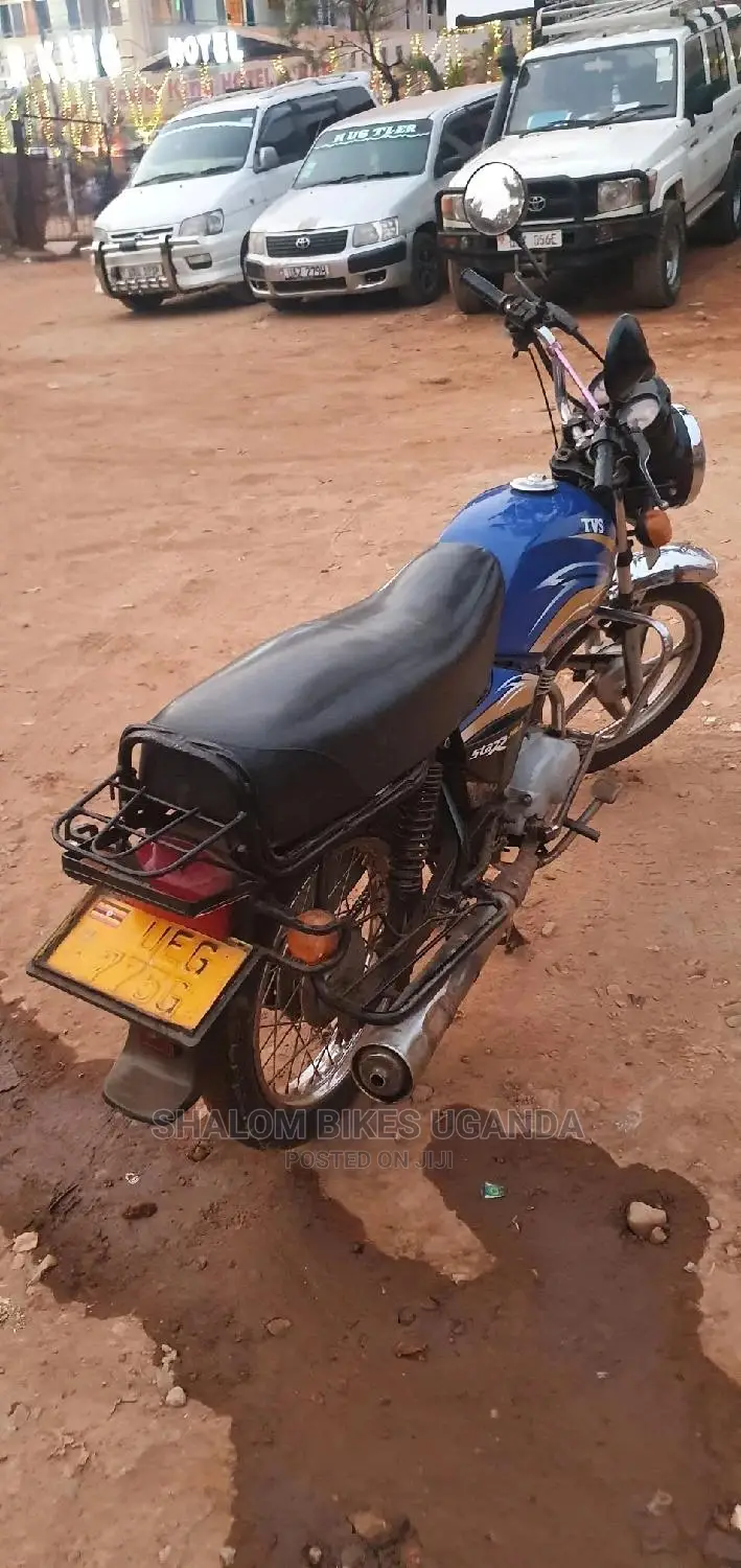 TVS Apache 160 4V 2020 Blue