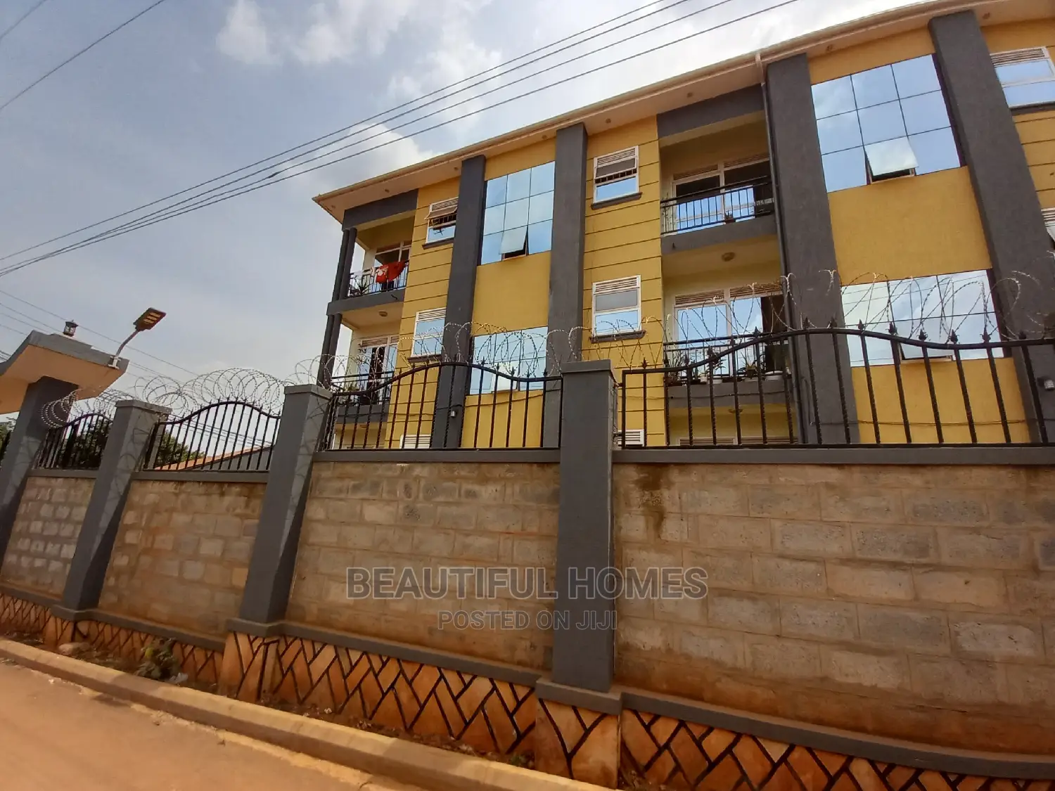 Furnished 2bdrm Apartment in Najjera, Central Division for Sale