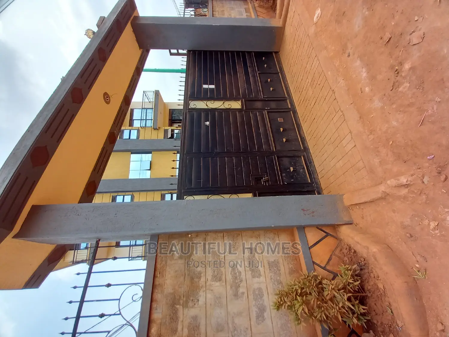 Furnished 2bdrm Apartment in Najjera, Central Division for Sale