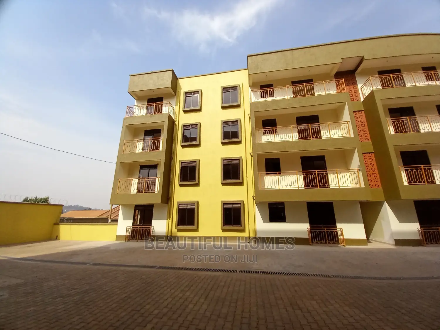 Furnished 3bdrm Condo in Kisaasi, Central Division for Sale