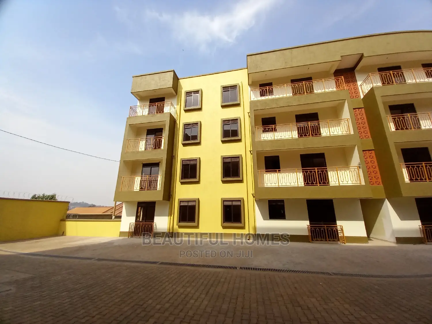 Furnished 3bdrm Condo in Kisaasi, Central Division for Sale