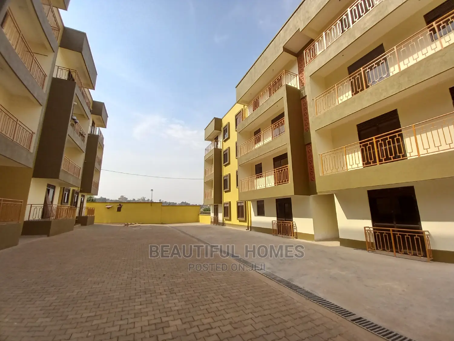 Furnished 3bdrm Condo in Kisaasi, Central Division for Sale