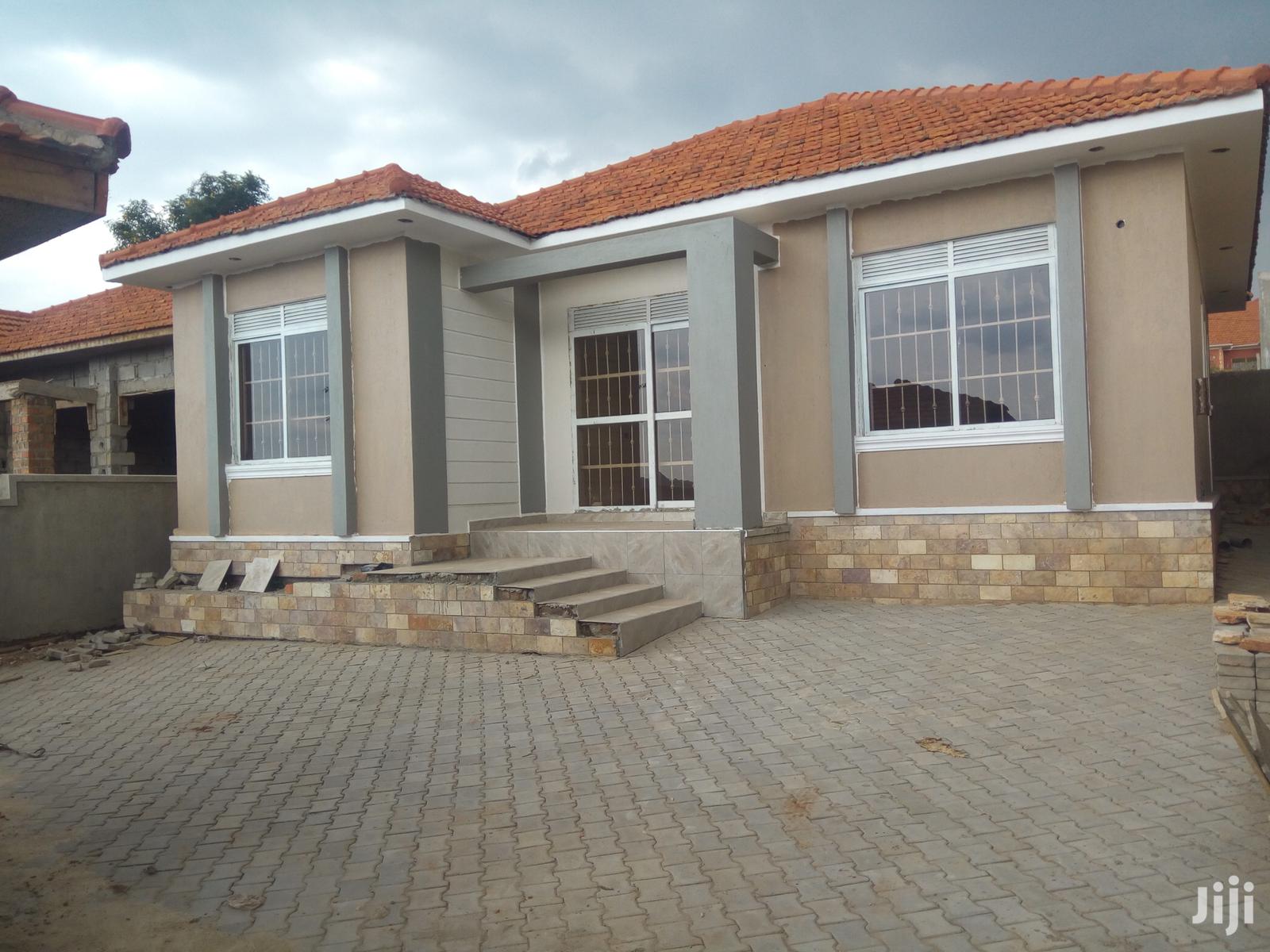 Kira First Class Neighbourhood House on Sell