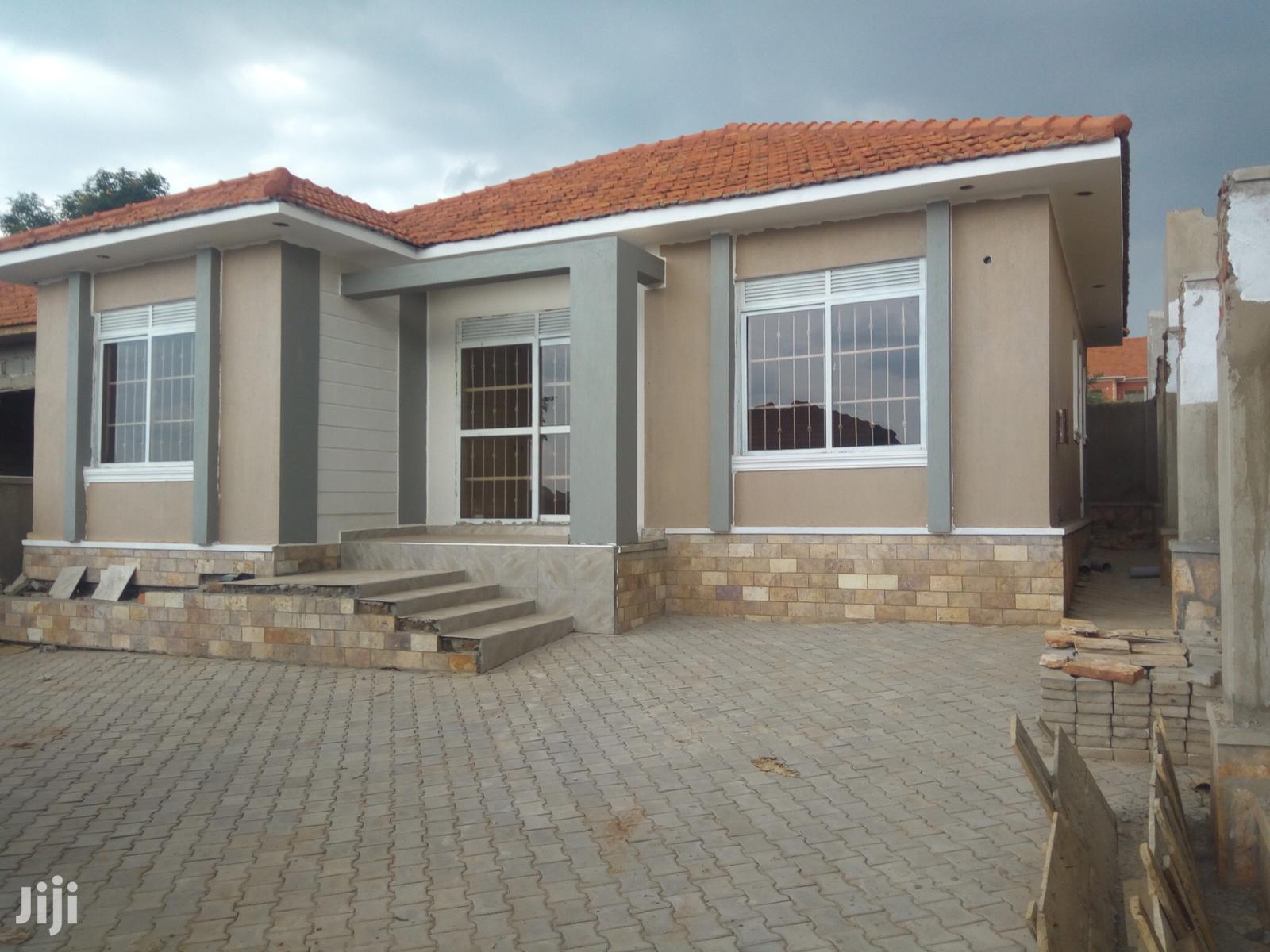 Kira First Class Neighbourhood House on Sell
