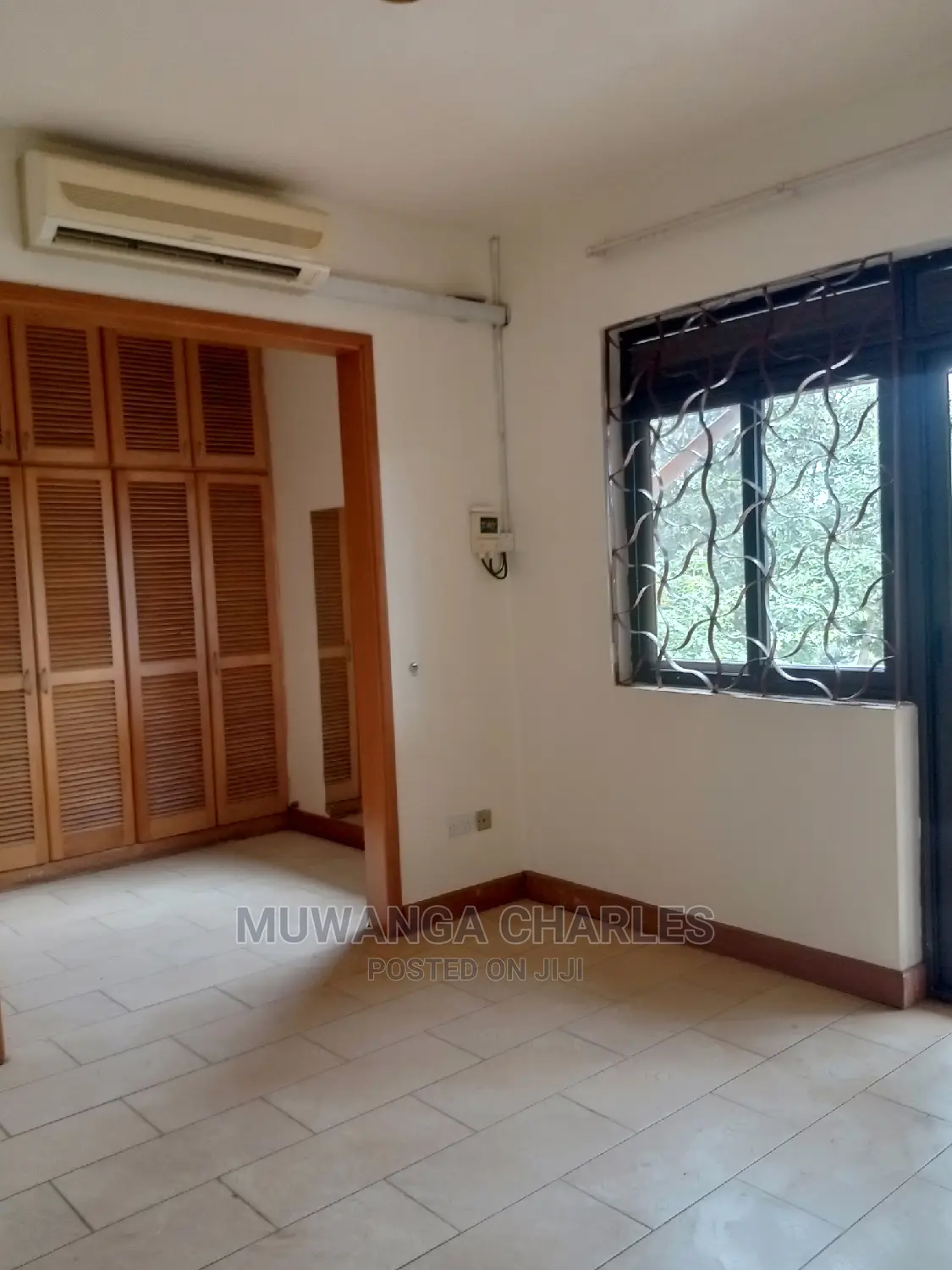 5bdrm Townhouse/Terrace in Fs Properties Ltd, Central Division