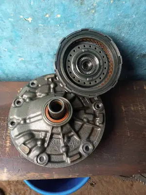 Toyota Premio 2000 Gearbox Spares