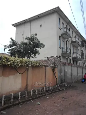Kamwokya 3 Rooms Apartment for Rent