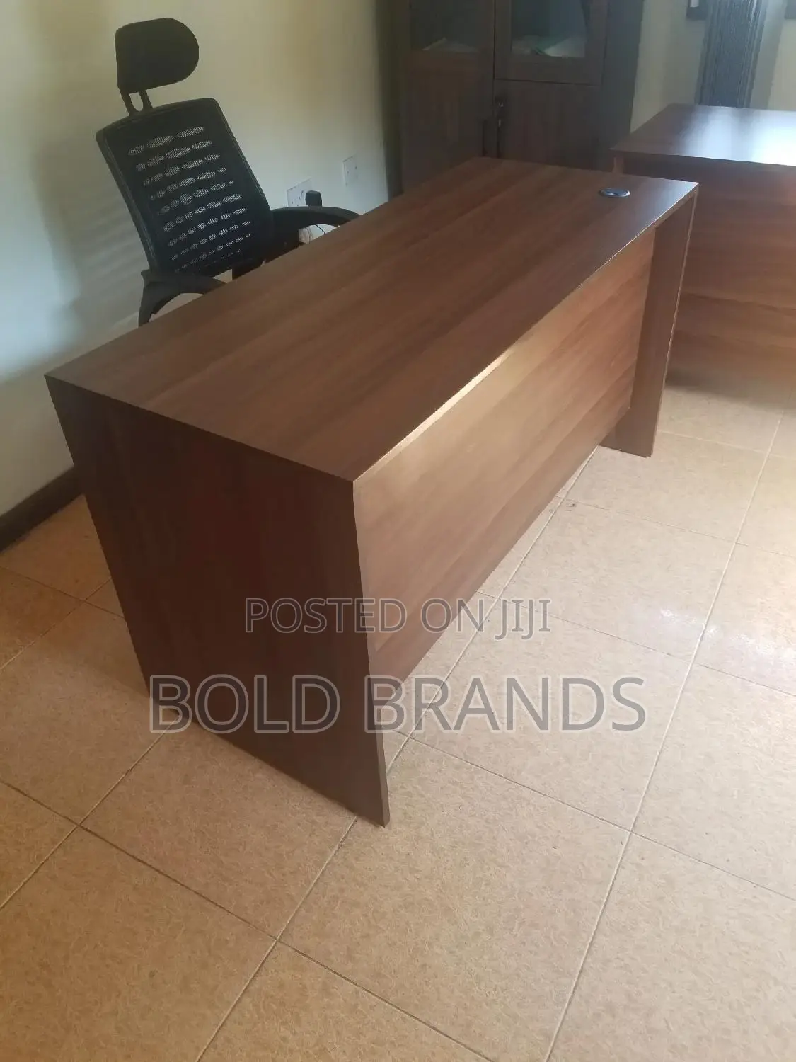 Office Desks