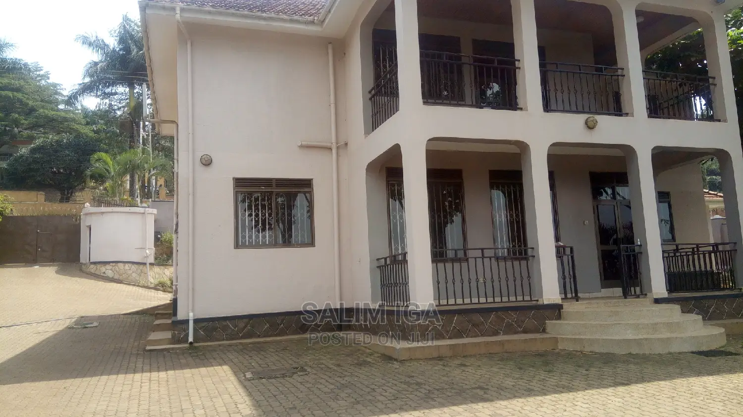 5bdrm Duplex in Kololo Property, Central Division for Rent