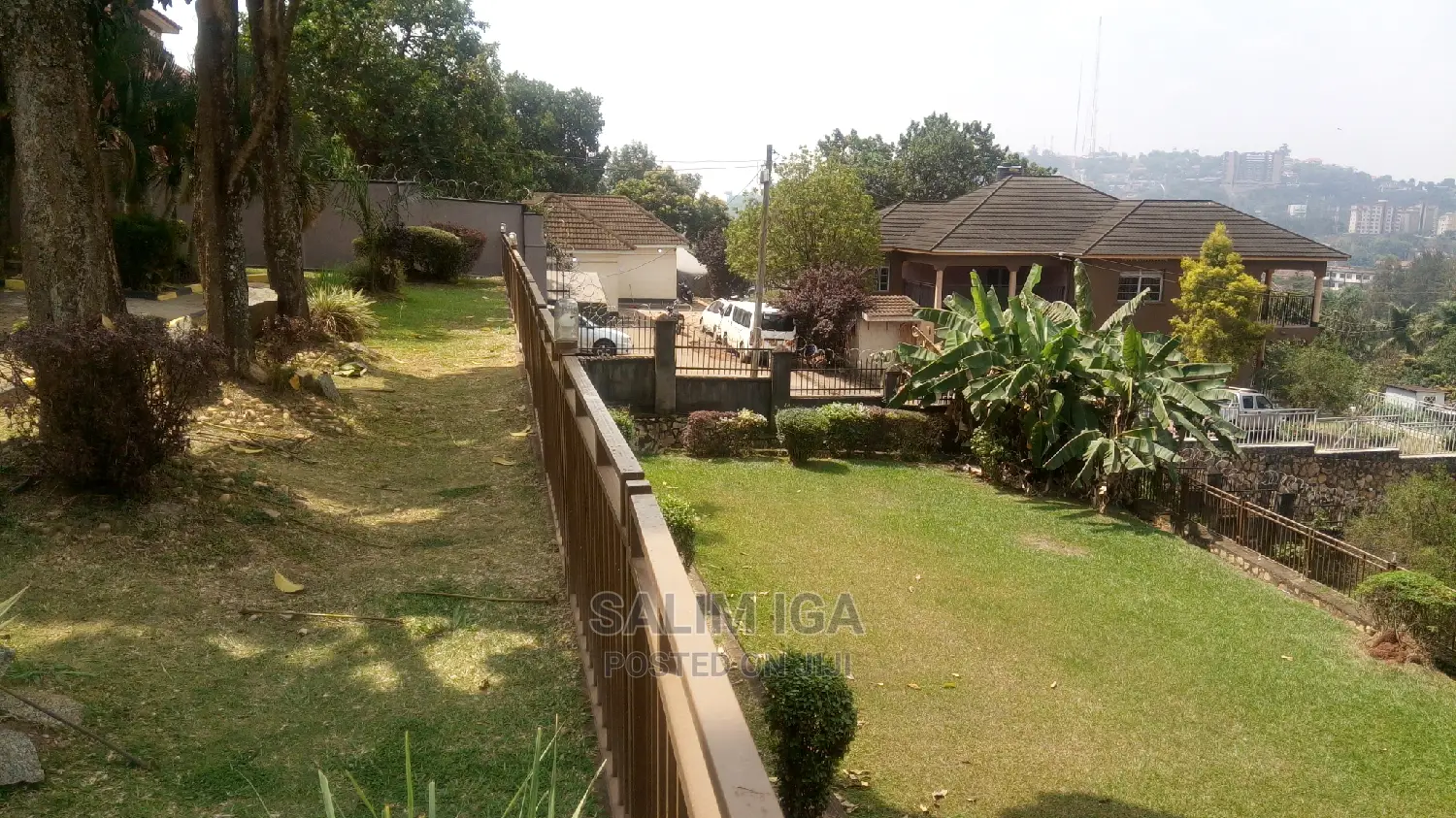 5bdrm Duplex in Kololo Property, Central Division for Rent
