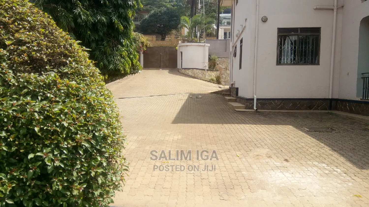 5bdrm Duplex in Kololo Property, Central Division for Rent