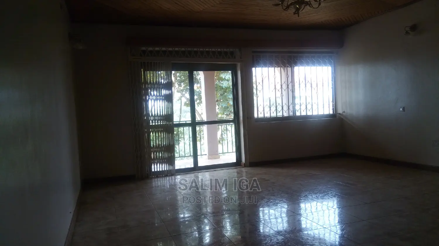 5bdrm Duplex in Kololo Property, Central Division for Rent
