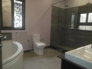 Furnished 4bdrm Townhouse/Terrace in Naguru, Central Division for Rent