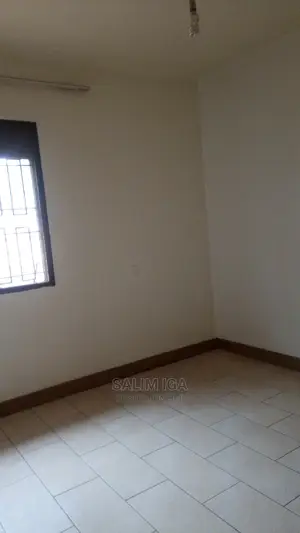 5bdrm Townhouse/Terrace in Kololo Property, Central Division for Rent