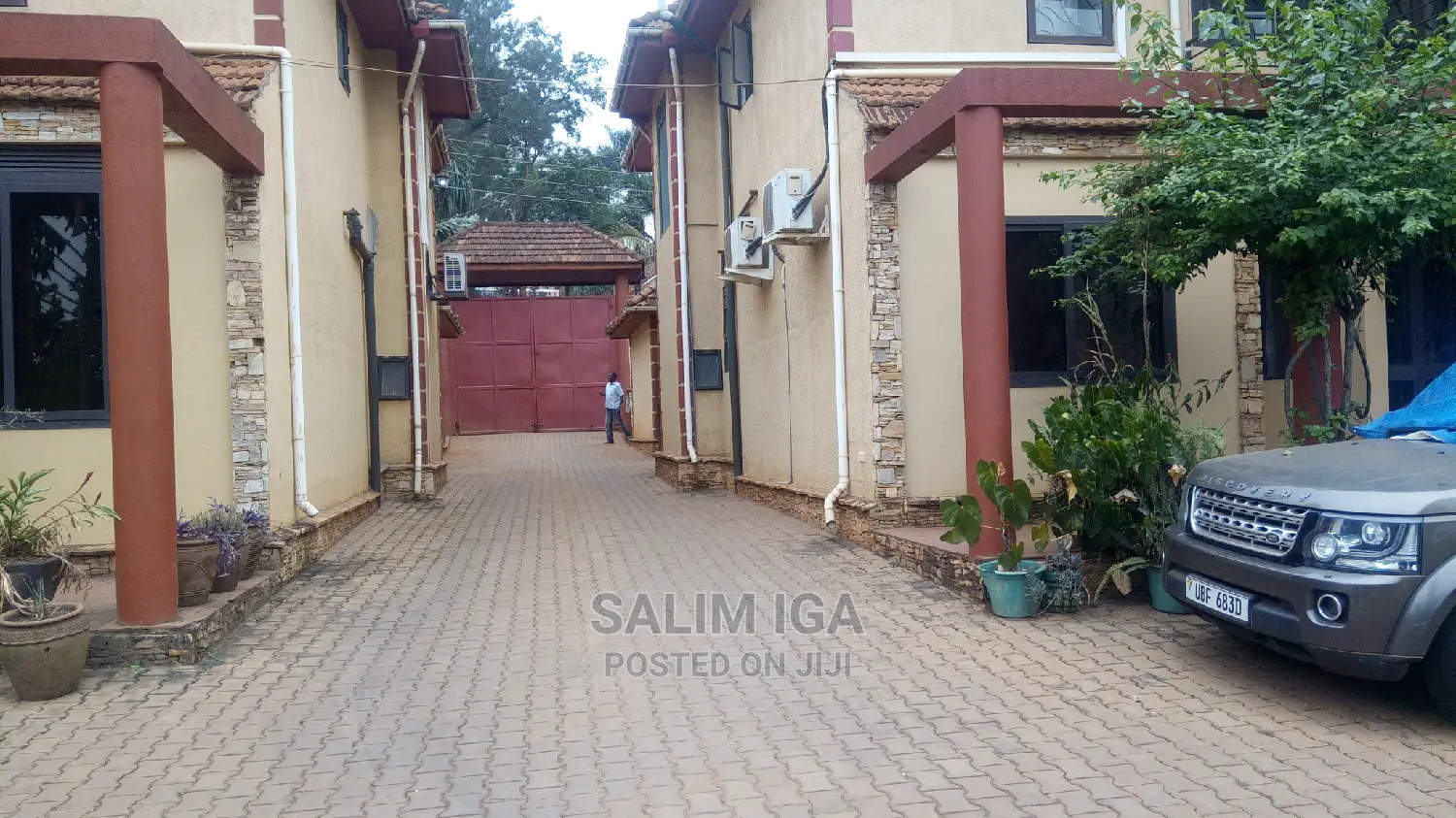 5bdrm Townhouse/Terrace in Kololo Property, Central Division for Rent