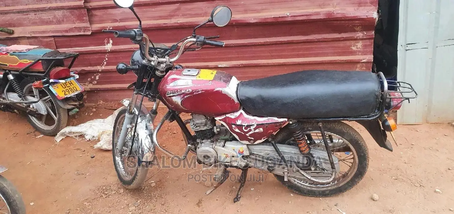 Bajaj Pulsar 220 F 2018 Beige