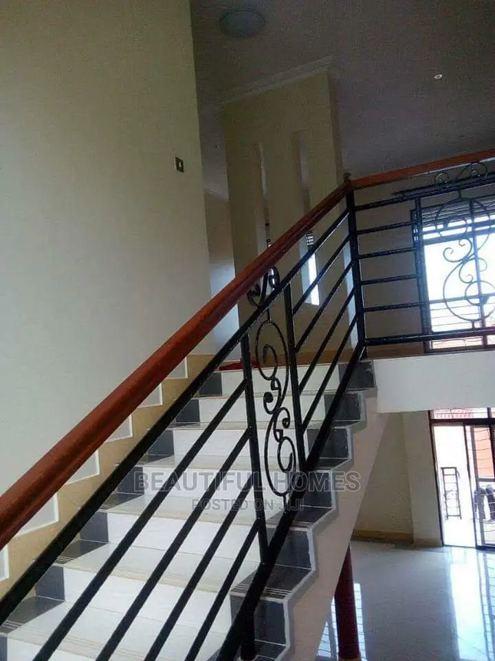Furnished 1bdrm Condo in Najjera, Central Division for Sale