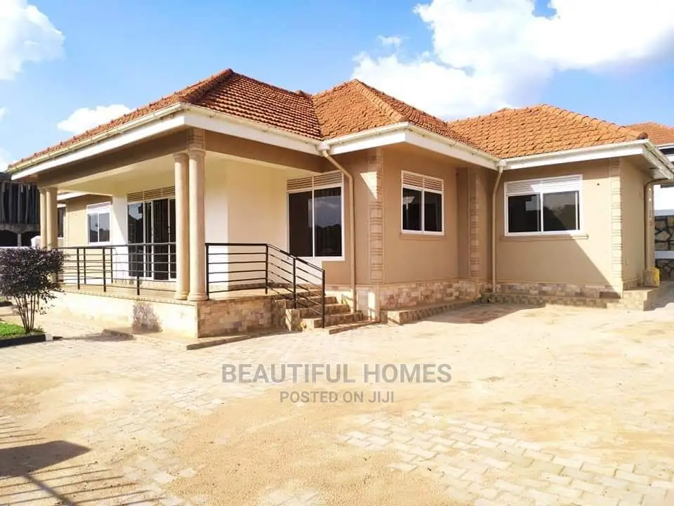 Furnished 4bdrm Bungalow in Kira for Sale