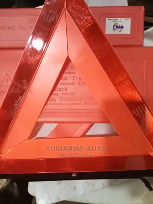 Triangle Reflectors